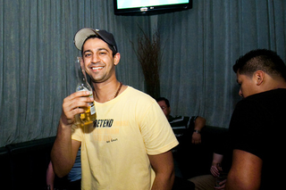 Illustration for article titled Shockingly, No One Was Seriously Injured During Deadspin Bar Crawl